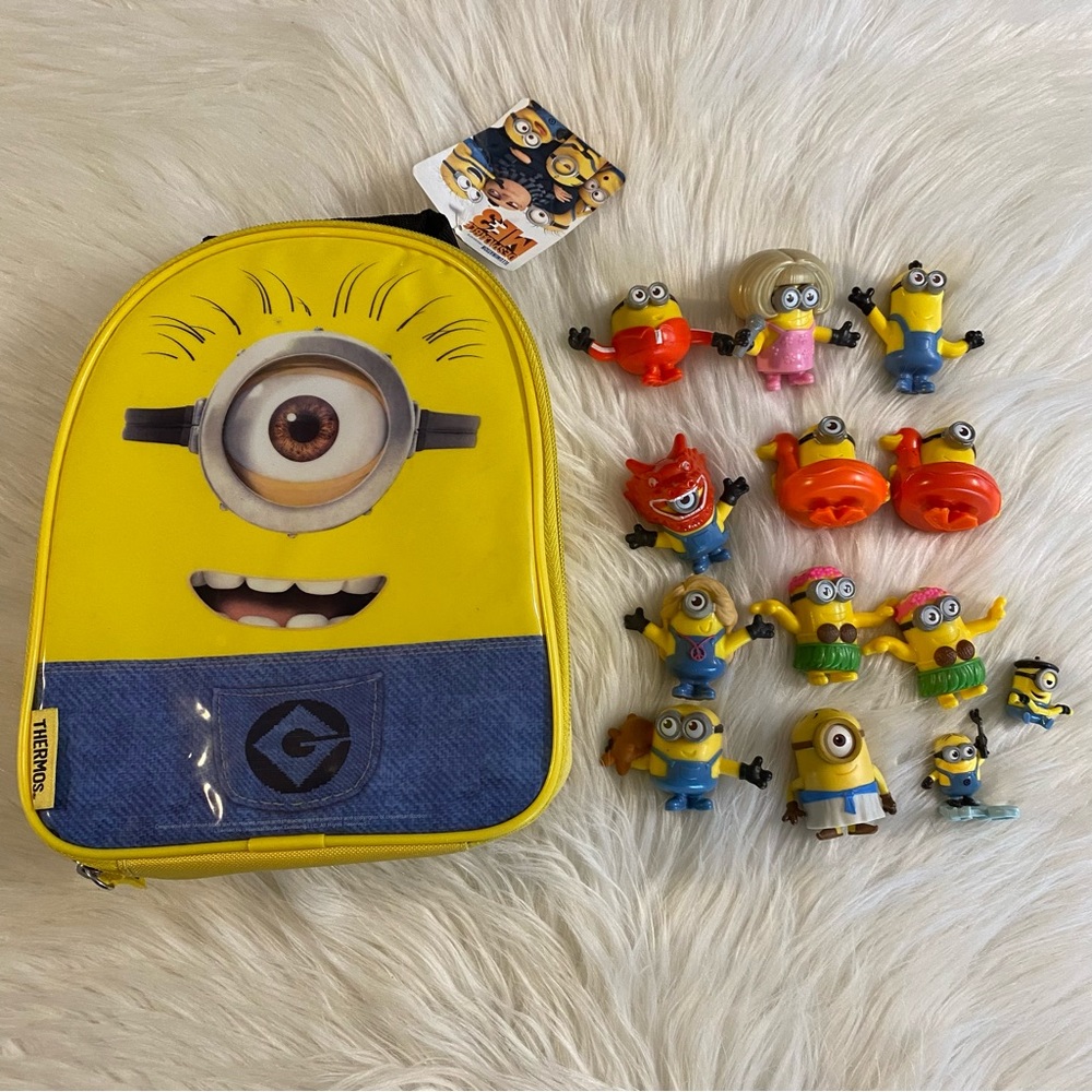 Minions Toy Figure and Lunch Bag Lot